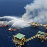 Meksika Körfezinde Offshore Platformda Yangın